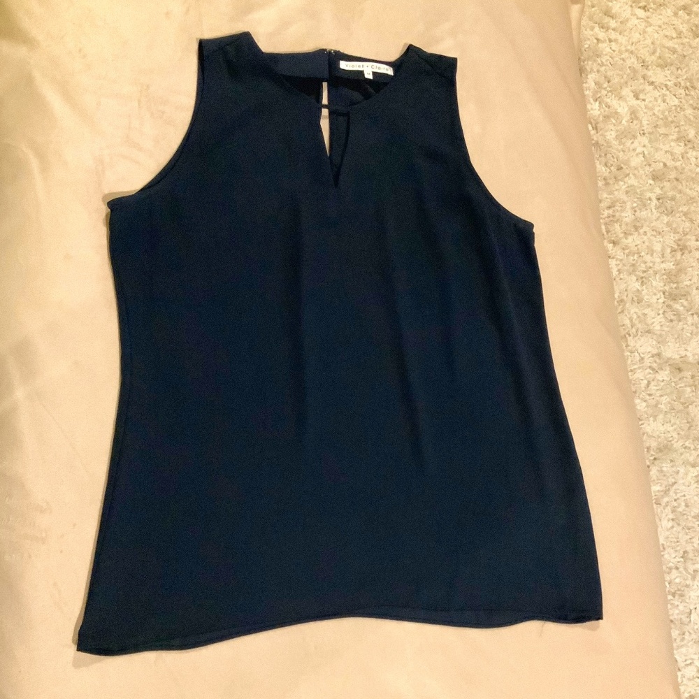 Violet + Claire Blue M Camisole Officecore Coastal Cottagecore Monochrome